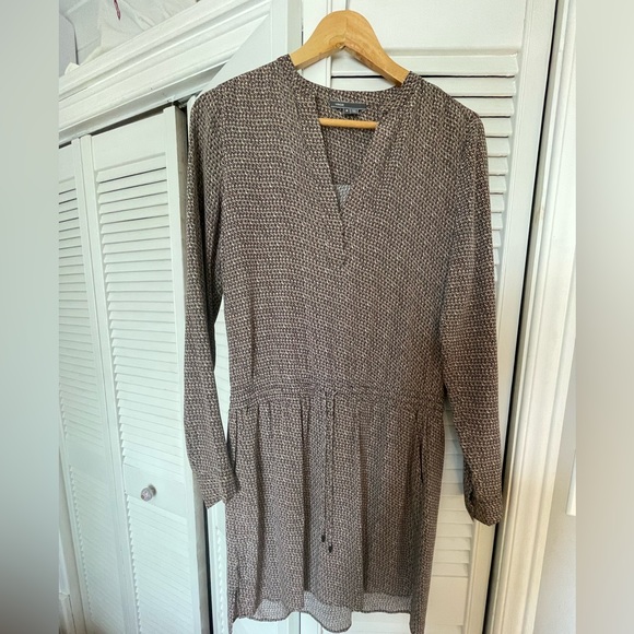 Vince silk dress size 8 - Picture 2 of 5